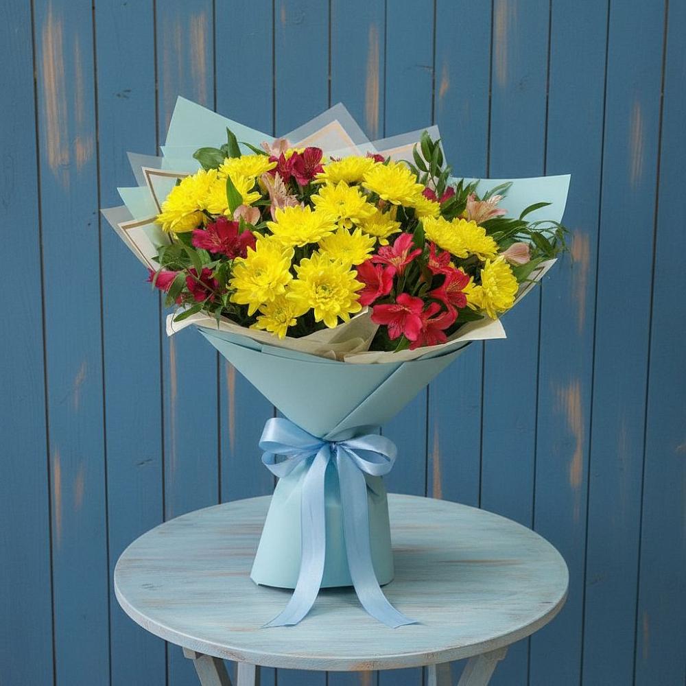 Букет цветов из: Альстромерии и Хризантемы в Ярополец