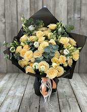 Букет цветов из:  Розы и Лизиантусы #REPLACE_PRED# Ярополец