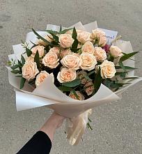 Букет Кремовые розы Латте в Ярополец