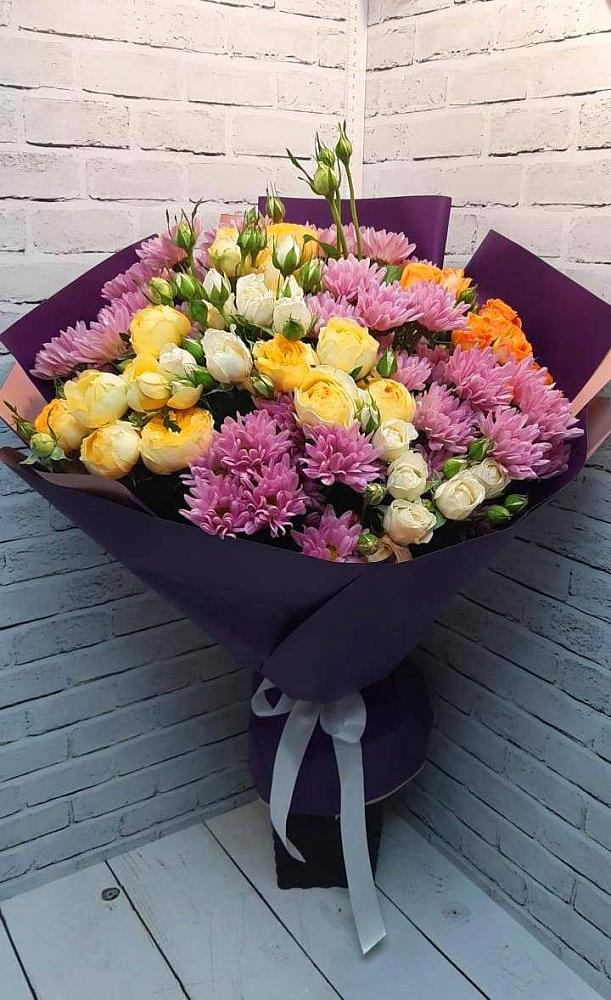 Букет цветов из: Хризантемы и Розы в Ярополец