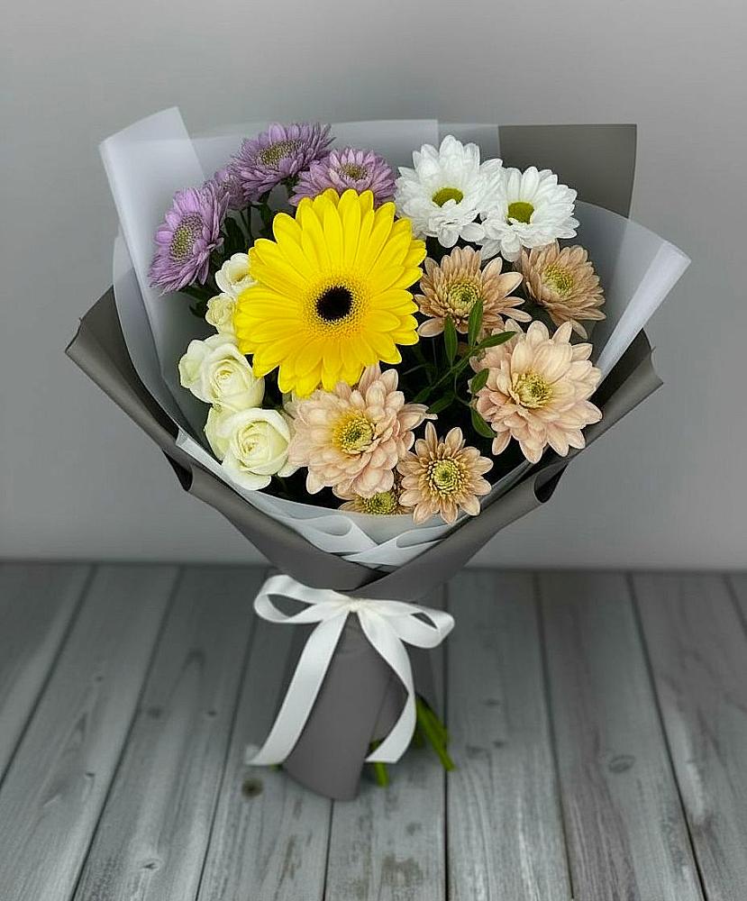 Букет цветов из: Розы, Герберы и Хризантемы в Ярополец