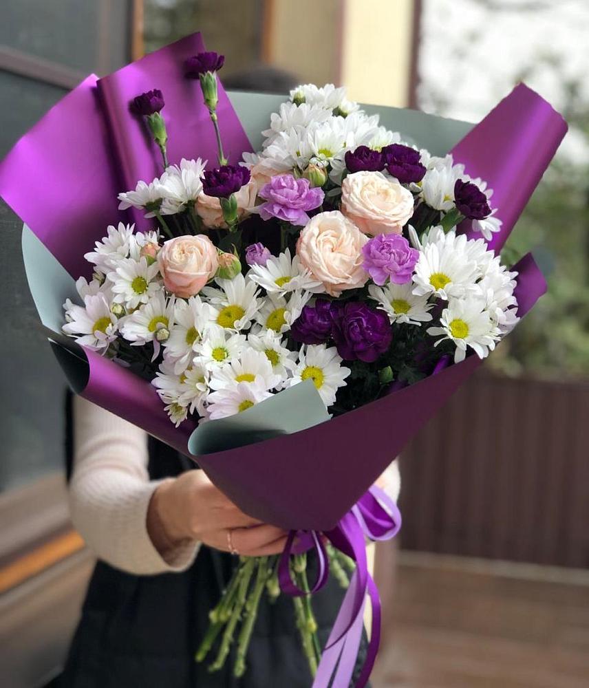 Букет цветов из: Хризантемы, Гвоздики и Розы в Ярополец