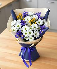 Букет цветов из:  Розы, Ирисы и Хризантемы в Ярополец