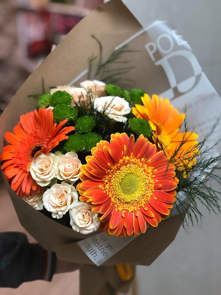 Букет цветов из: Герберы, Хризантемы и Розы в Ярополец