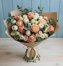 Букет цветов из:  Альстромерии и Розы в Ярополец